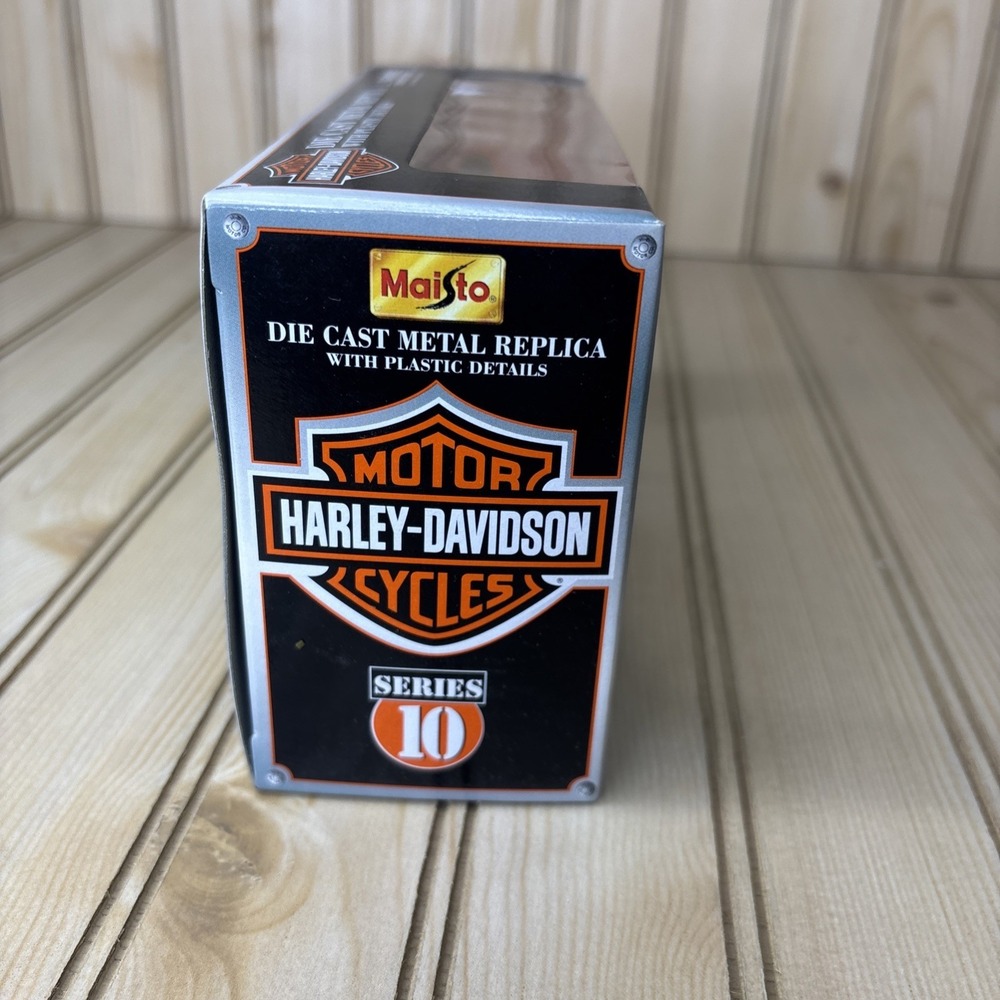Maisto 1:18 Harley-Davidson 1936 EL Knucklehead‎ Motorcycle Series 10 - Picture 4 of 6